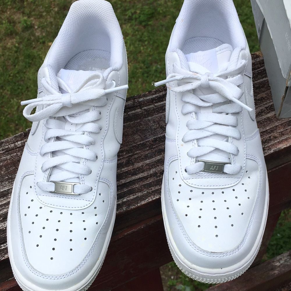 White AF1 Classic Leather Sneakers - Picture 5 of 10